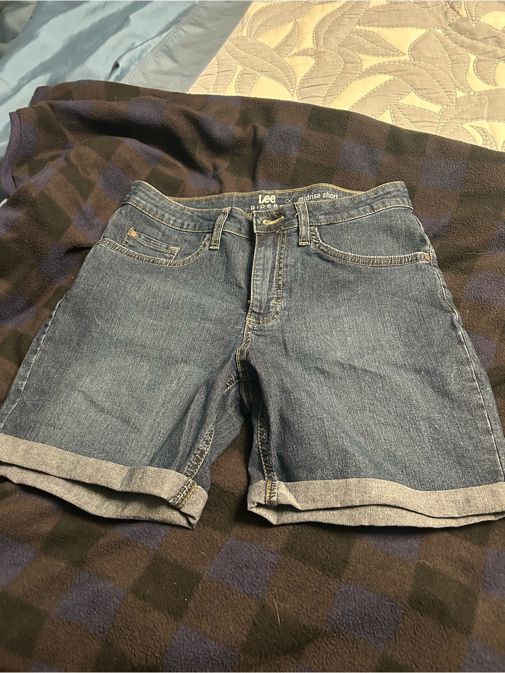 Lee Women's Cuffed Denim Shorts - Blue